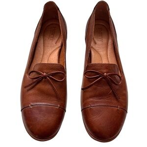 Born Womens Gallatin, Leather, Slip On Flats Loafer, Bow,British Tan, 8M, Preppy